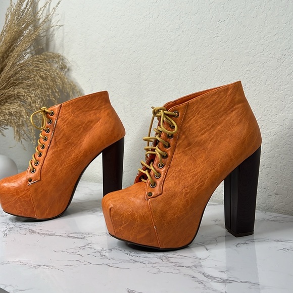 Vintage Shoes - V I N T A G E Women High Heel Orange Bootie Size 8.5